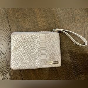 Rodan and fields cosmetic bag wristlet nwot